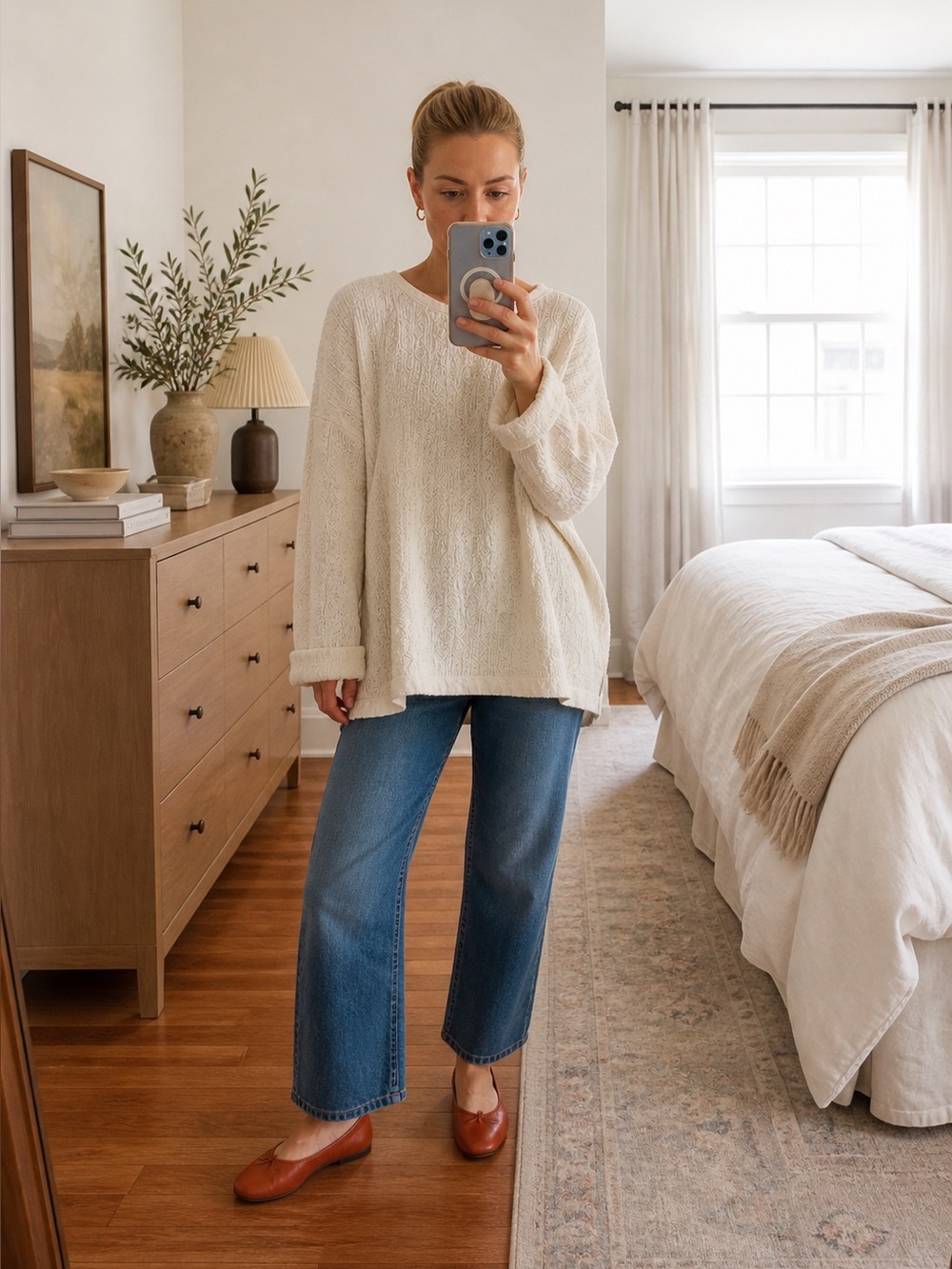 Jamie & The Jones The Mid-Weight T Sweater - Small